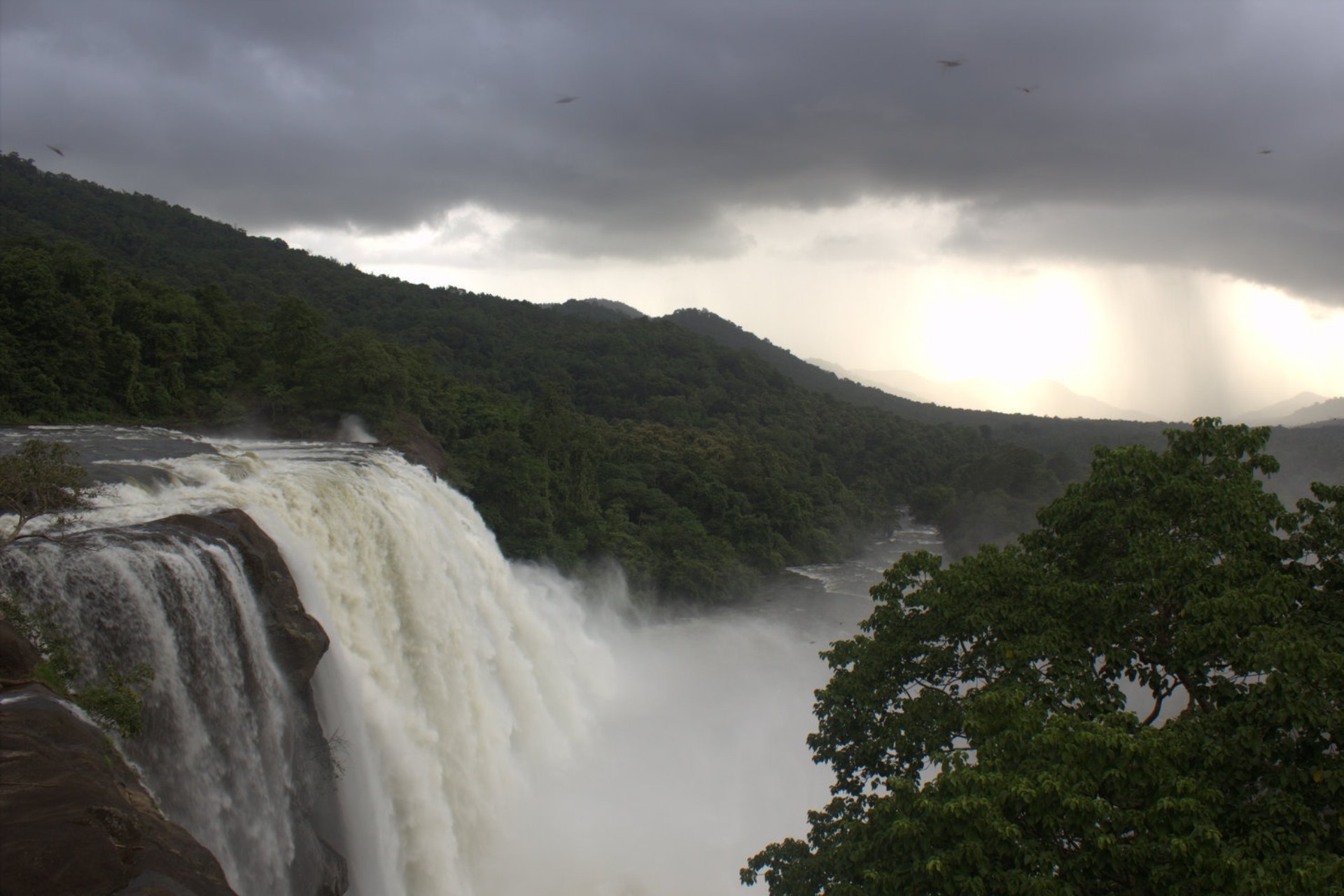 Athirappilly falls